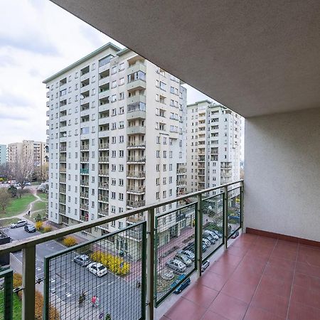 Bukowinska 12 Prywatne Mieszkanie 80M2 Z Dwiema Sypialniami I Balkonem 2X Bezplatne Miejsca Parkingowe Samodzielne Zameldowanie! Private Garage! Self Check-In System! Warszawa Eksteriør bilde