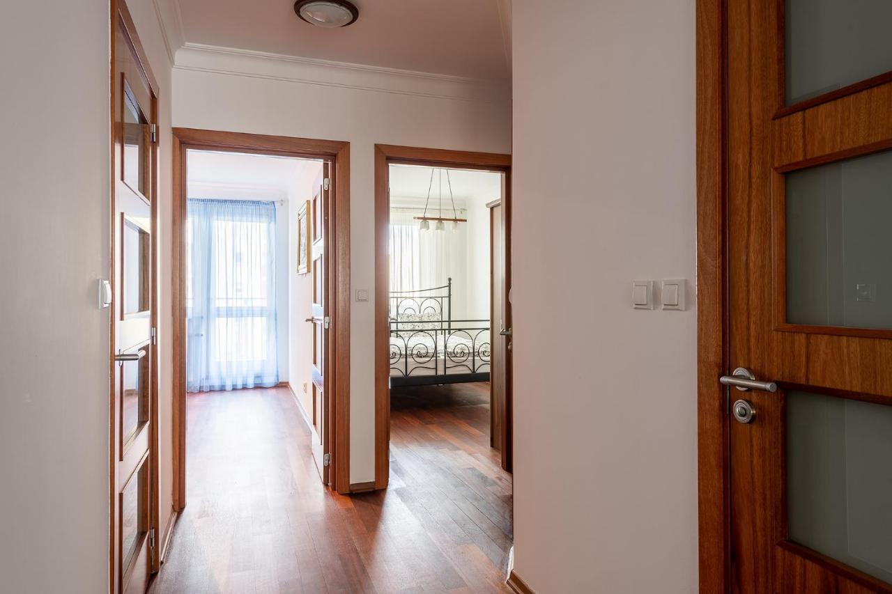 Bukowinska 12 Prywatne Mieszkanie 80M2 Z Dwiema Sypialniami I Balkonem 2X Bezplatne Miejsca Parkingowe Samodzielne Zameldowanie! Private Garage! Self Check-In System! Warszawa Eksteriør bilde