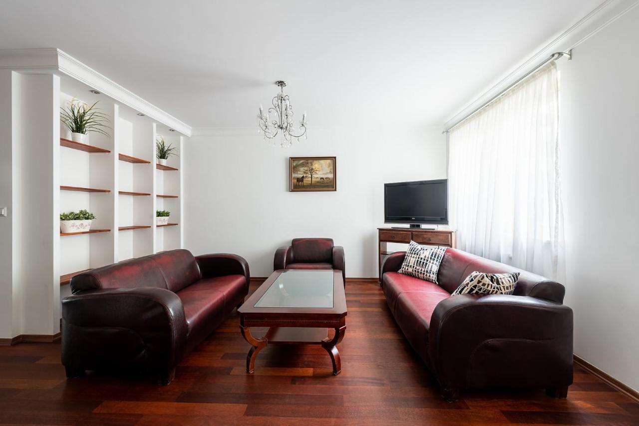 Bukowinska 12 Prywatne Mieszkanie 80M2 Z Dwiema Sypialniami I Balkonem 2X Bezplatne Miejsca Parkingowe Samodzielne Zameldowanie! Private Garage! Self Check-In System! Warszawa Eksteriør bilde